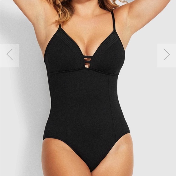 Seafolly Other - NWT $138 SEAFOLLY US 4 BLACK QUILTED ONE PIECE